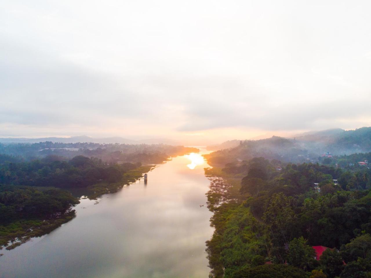 Mahaweli View Inn キャンディー エクステリア 写真