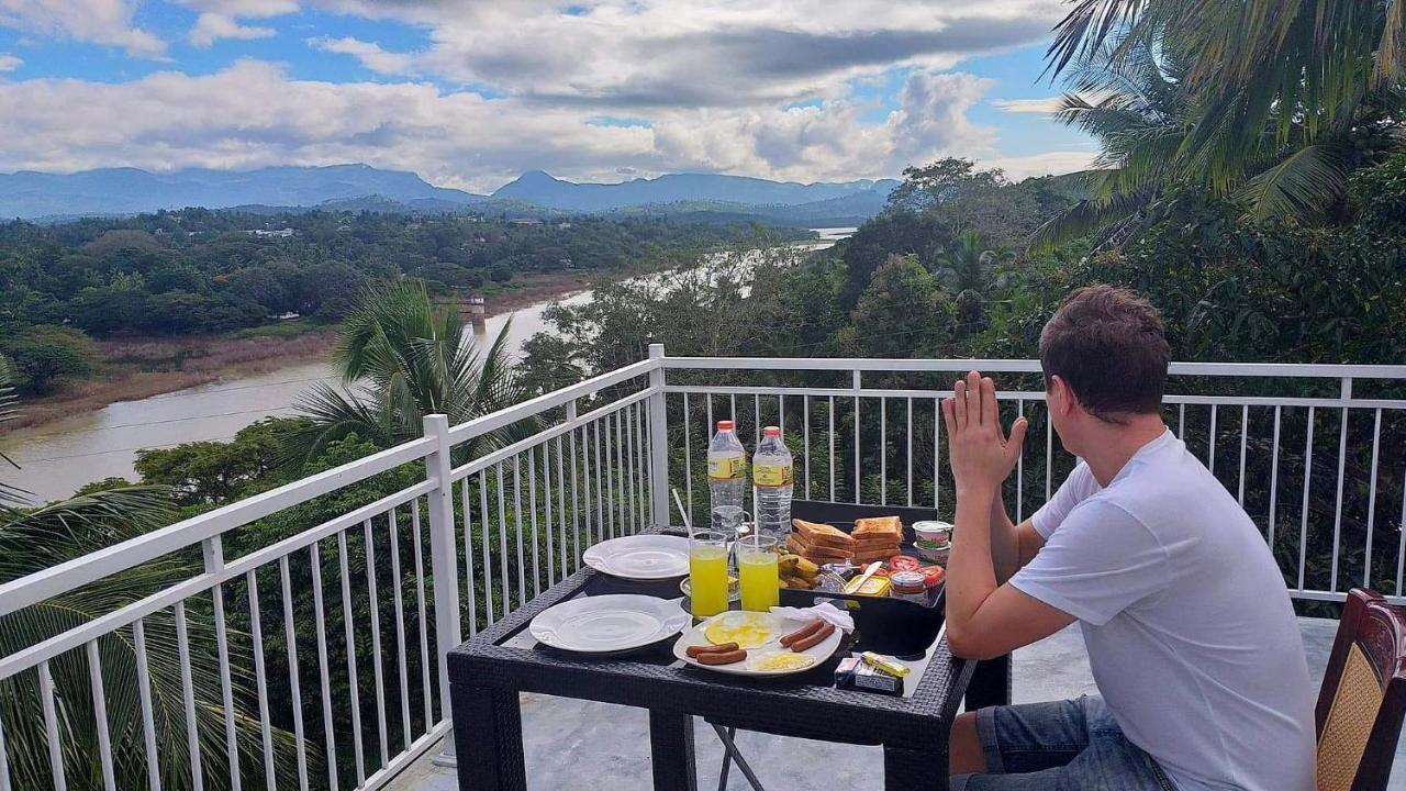 Mahaweli View Inn キャンディー エクステリア 写真